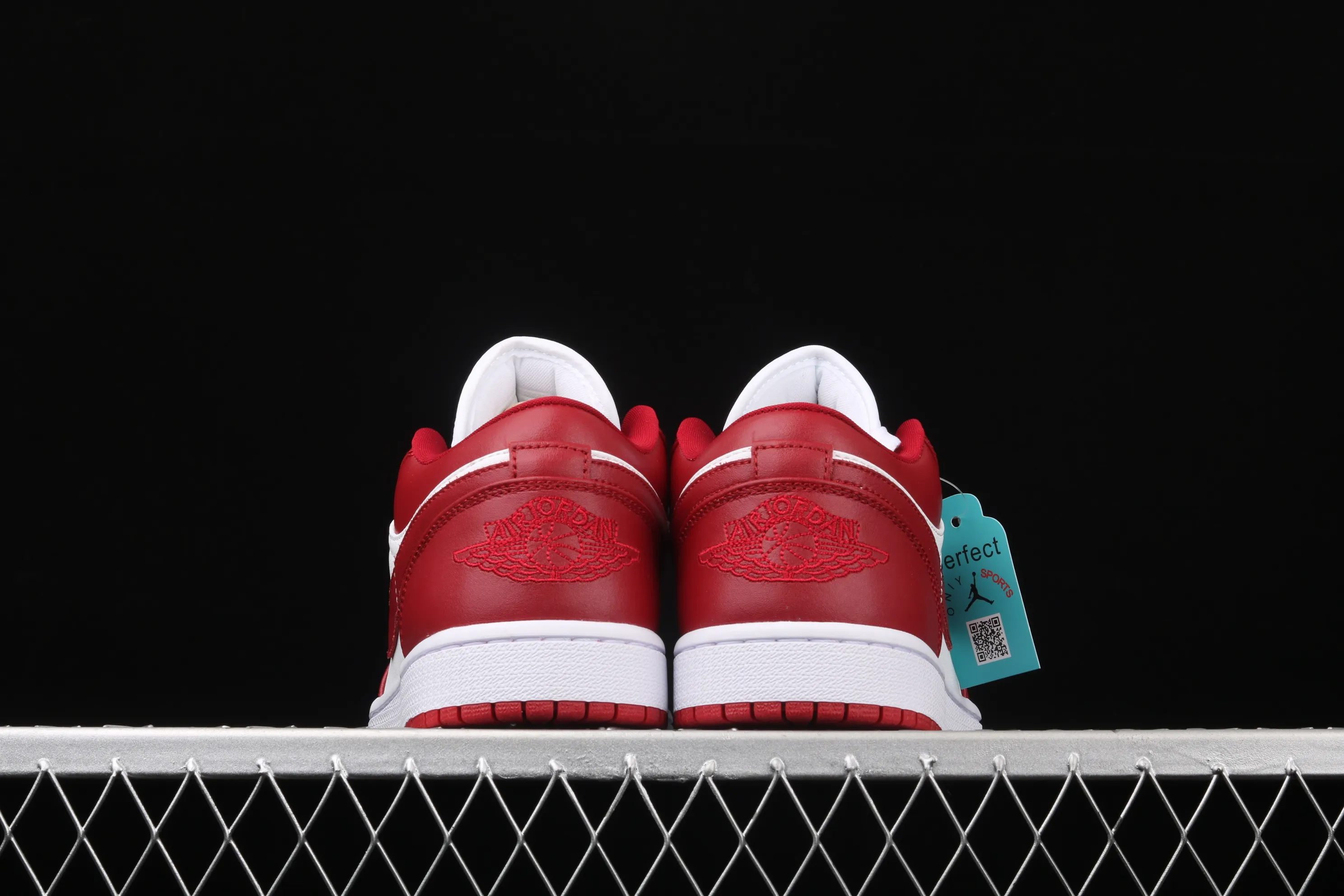All categories Air Jordan Jordan series basketball shoes Air Jordan 1 Low New version Air Jordan 1 Low AJ1 Joe 1 low top leather white and red cultural and leisure sports sneakers 558553-611